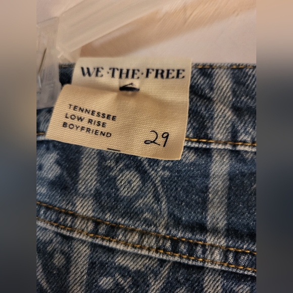 Free People We The Free Tennessee Low Rise Printed Boyfriend Jeans - Picture 11 of 15
